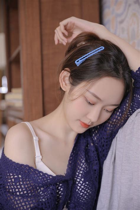 欧美成人VR在线高清精品，探索虚拟现实新体验，感受极致视觉盛宴，开启沉浸式互动之旅